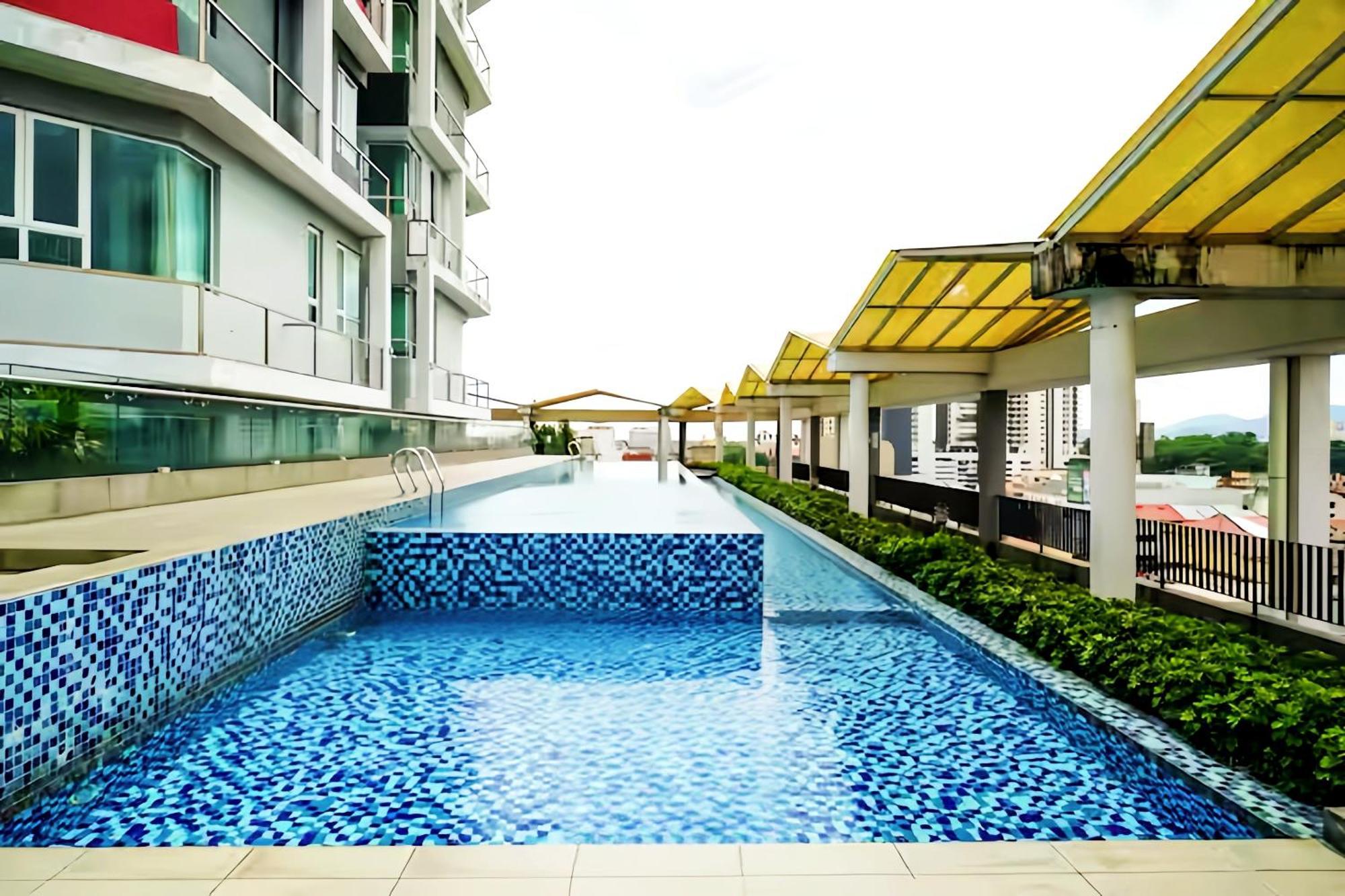 The Octagon Ipoh Apartment Екстериор снимка